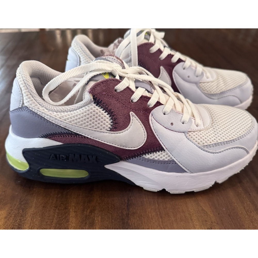 Nike Air Max Excee Women's Size 8 Athletic Shoes Football Grey/Obsidian/Volt